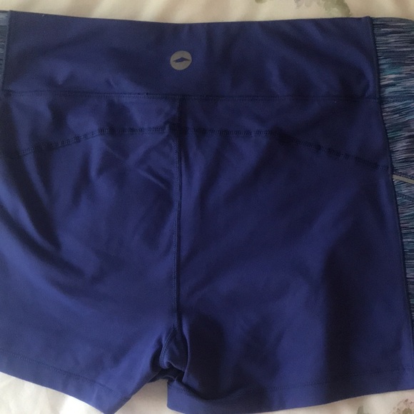 Avia Running Shorts - Picture 5 of 5